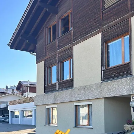 Quarto Privado So Para Mulheres Em Einigen - Spiez Spiez